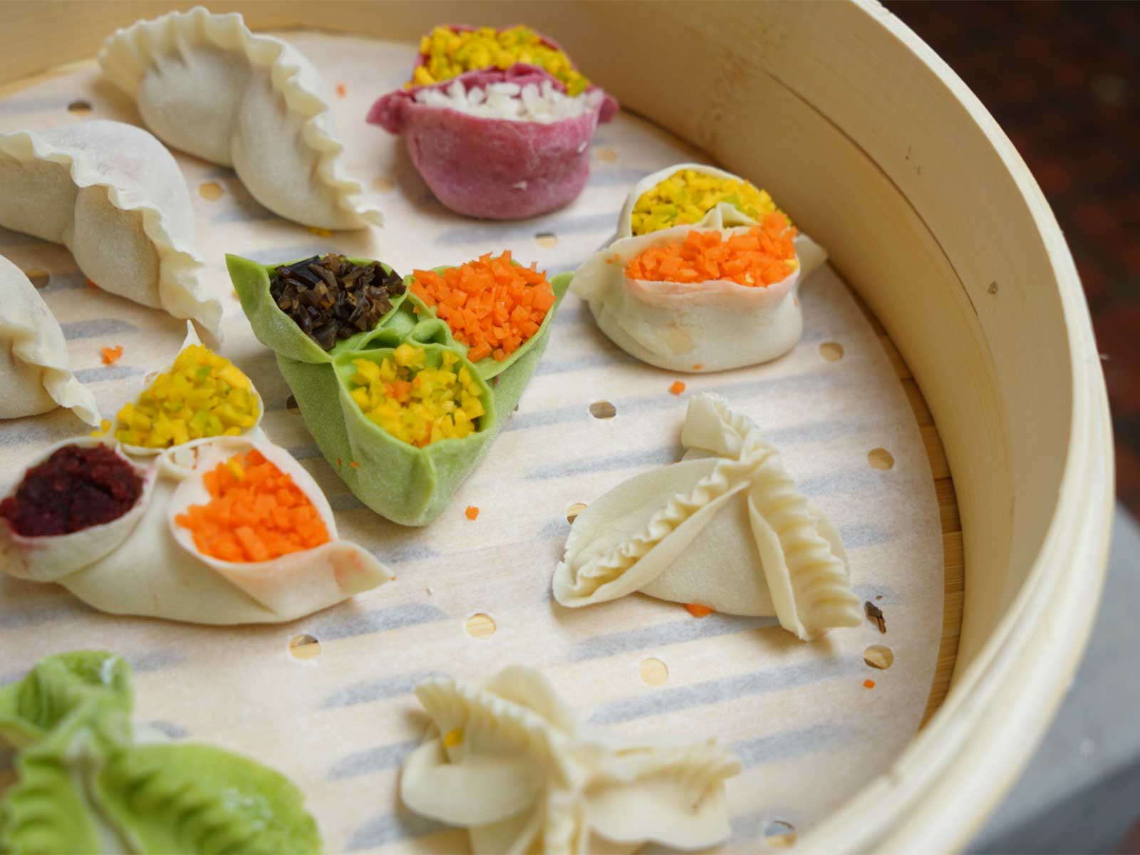 Colorful Chinese Dumpling Making Experience class photo 1